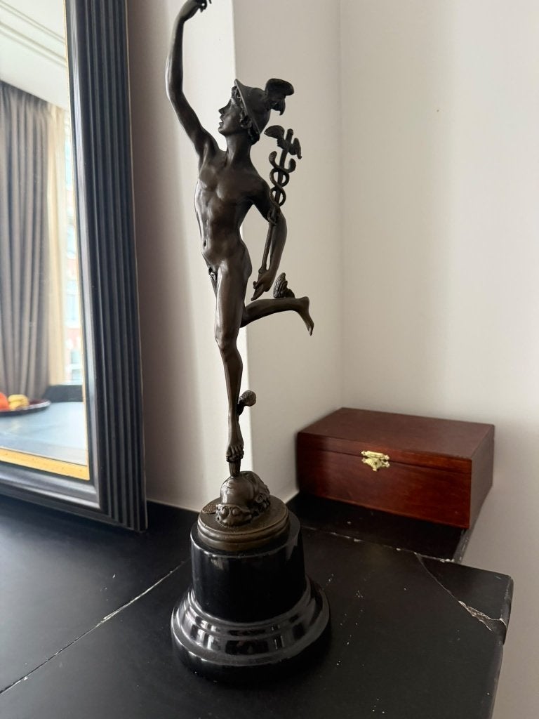 Bronze Hermes Statue – Giambologna – 43 cm, Ophalen, Brons, 20 - 50 cm, Bruin