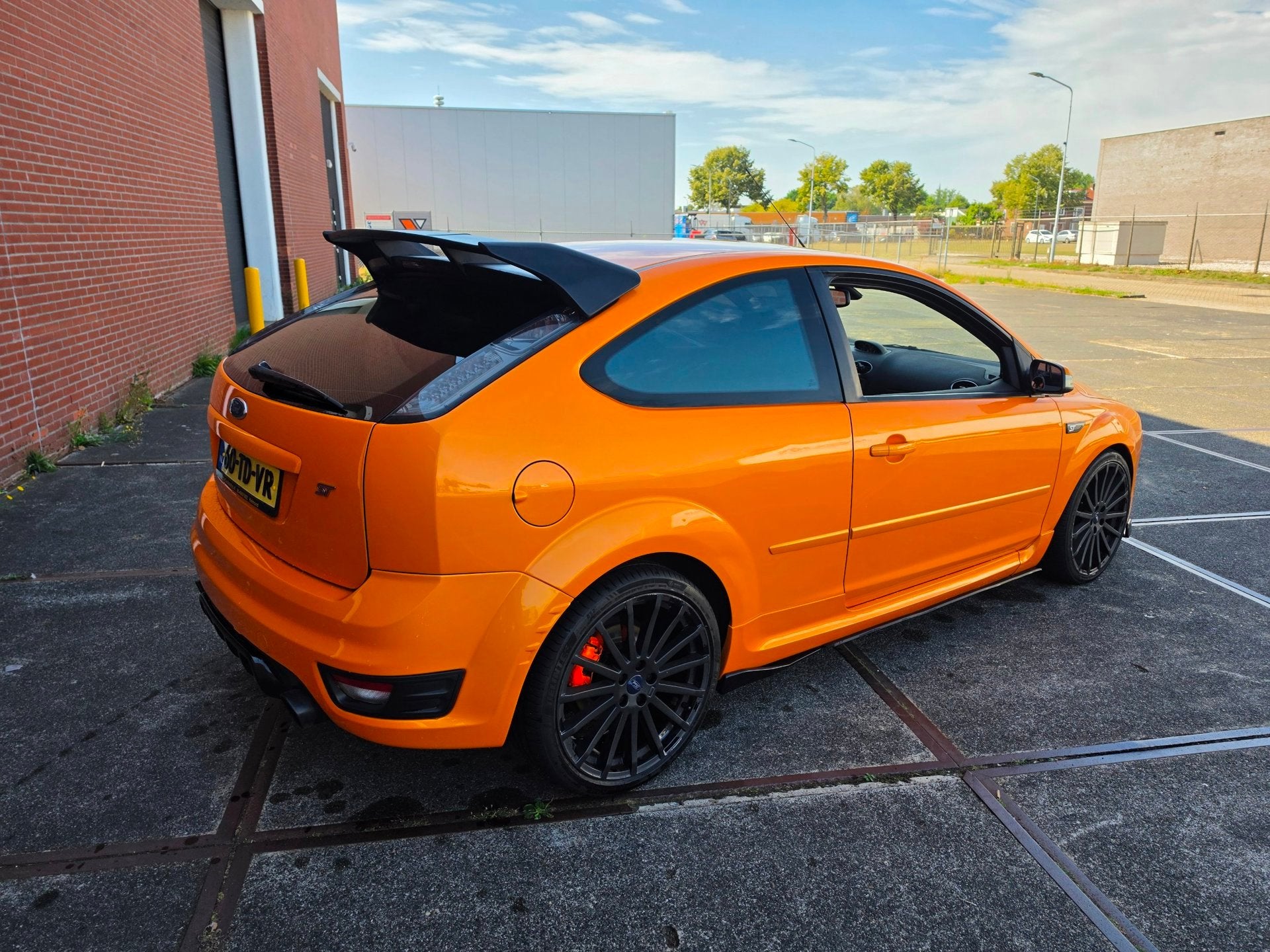 Foto 17 van Ford Focus 2.5-20V ST