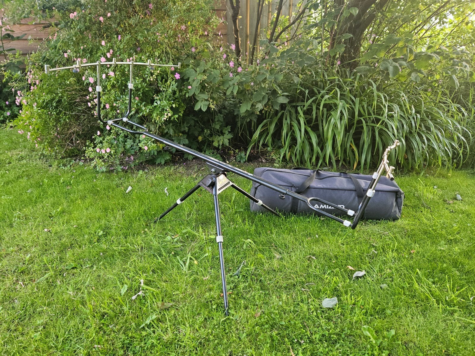 Amiaud Rodpod 3 poot met rvs gebogen buzzerbars, Ophalen of Verzenden, Overige typen