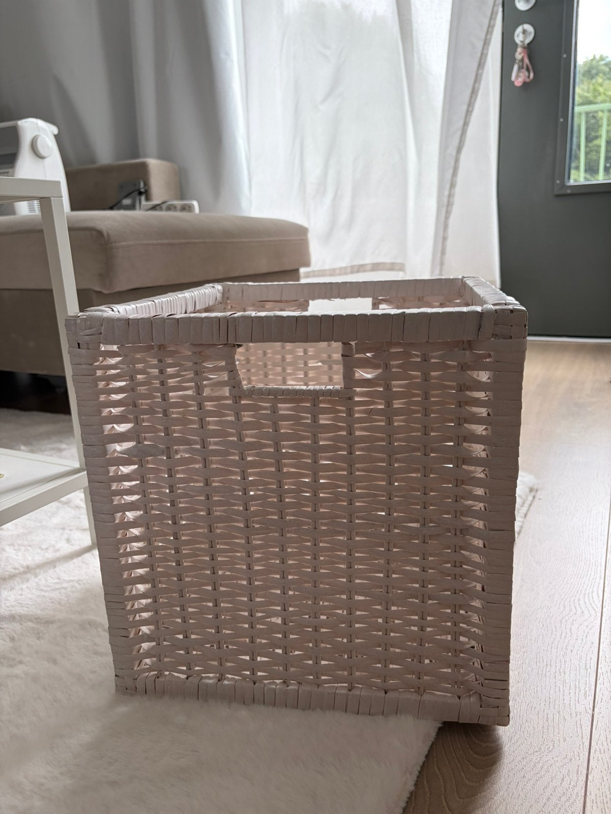 Wit Ikea Branäs opbergmand zgan, Huis en Inrichting, Woonaccessoires | Schalen en Manden, Ophalen, Mand, Vierkant, Zo goed als nieuw