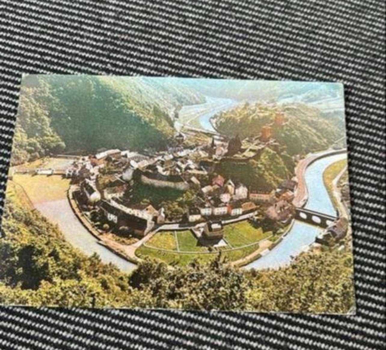 Ansichtkaart Esch-sur-Sûre, Luxemburg (1972) - Ongelopen, Ophalen of Verzenden, 1960 tot 1980, Ongelopen