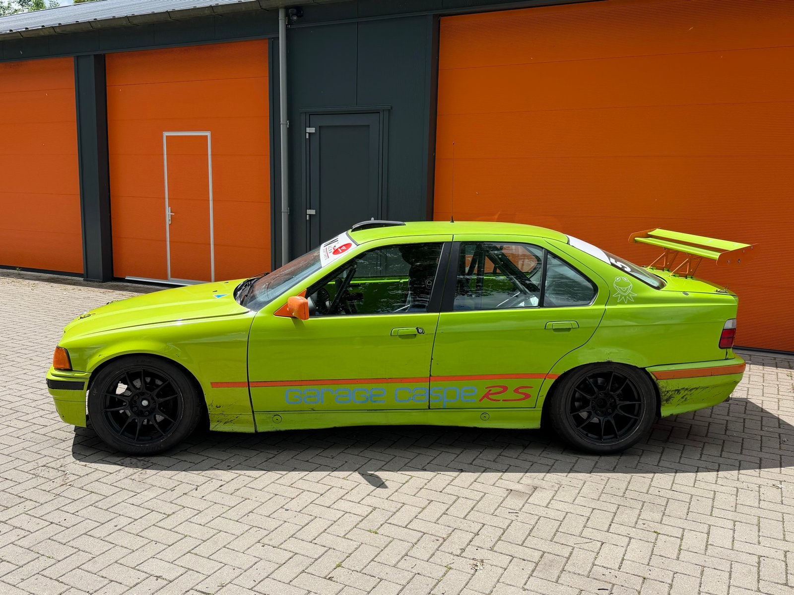 BMW E36 Raceauto met AST Onderstel, Wicherskooi en Kenteken
