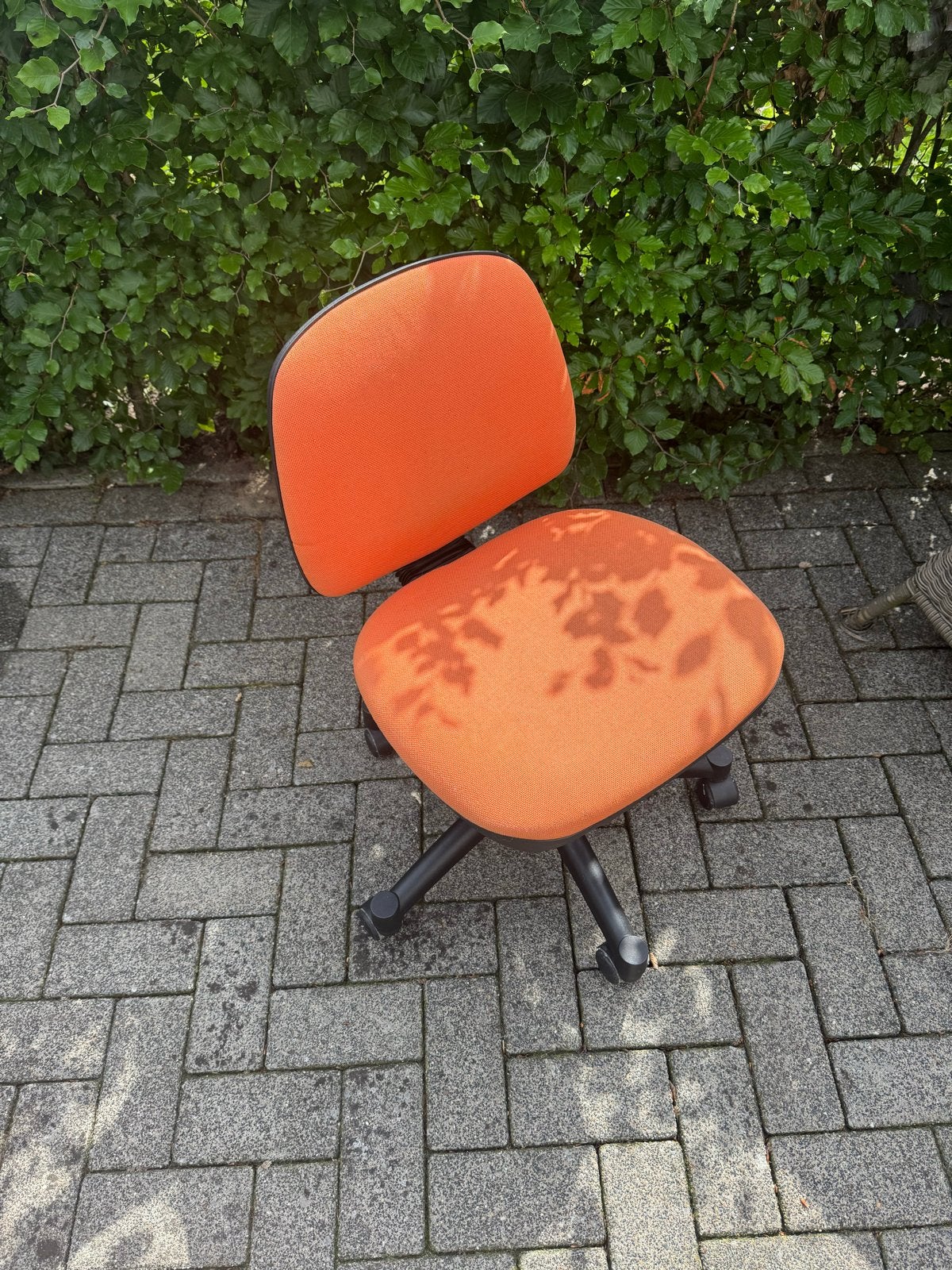 Oranje bureaustoel voor kinderen, Huis en Inrichting, Stoelen, Ophalen, Gebruikt, Overige kleuren, Eén