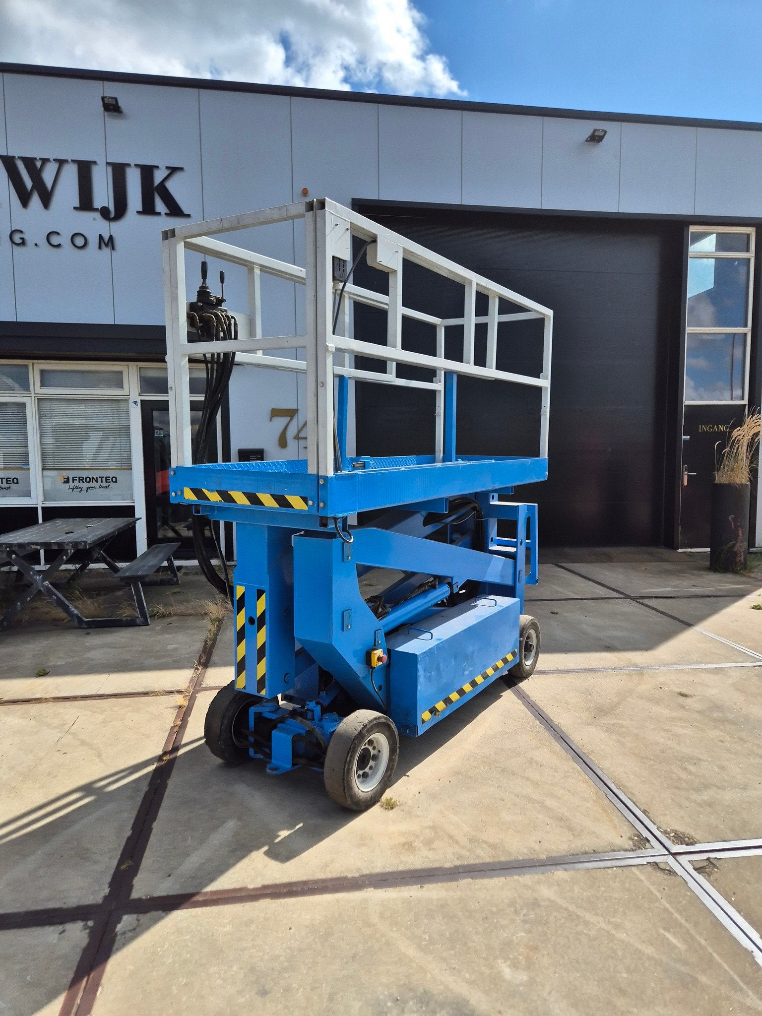 Uprigth Sl20 8 mtr werkhoogte