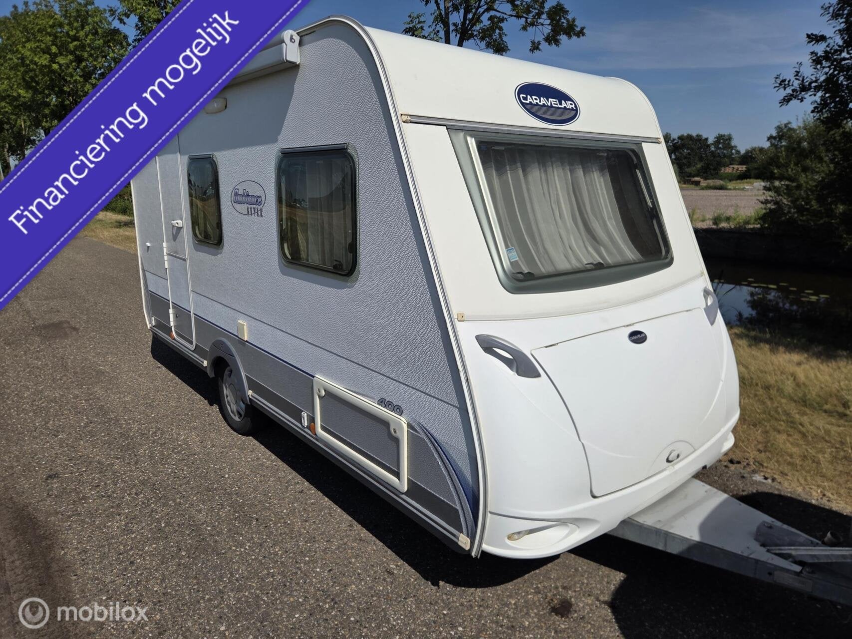 CARAVELAIR 400 AMBIANCE STYLE mover, Caravans en Kamperen, Vast bed, Koelkast, Bedrijf, 750 - 1000 kg