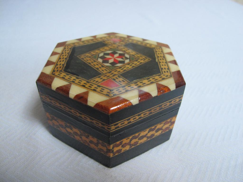 sieradendoosje ingelegd kistje hexagoon, Antiek en Kunst, Ophalen of Verzenden