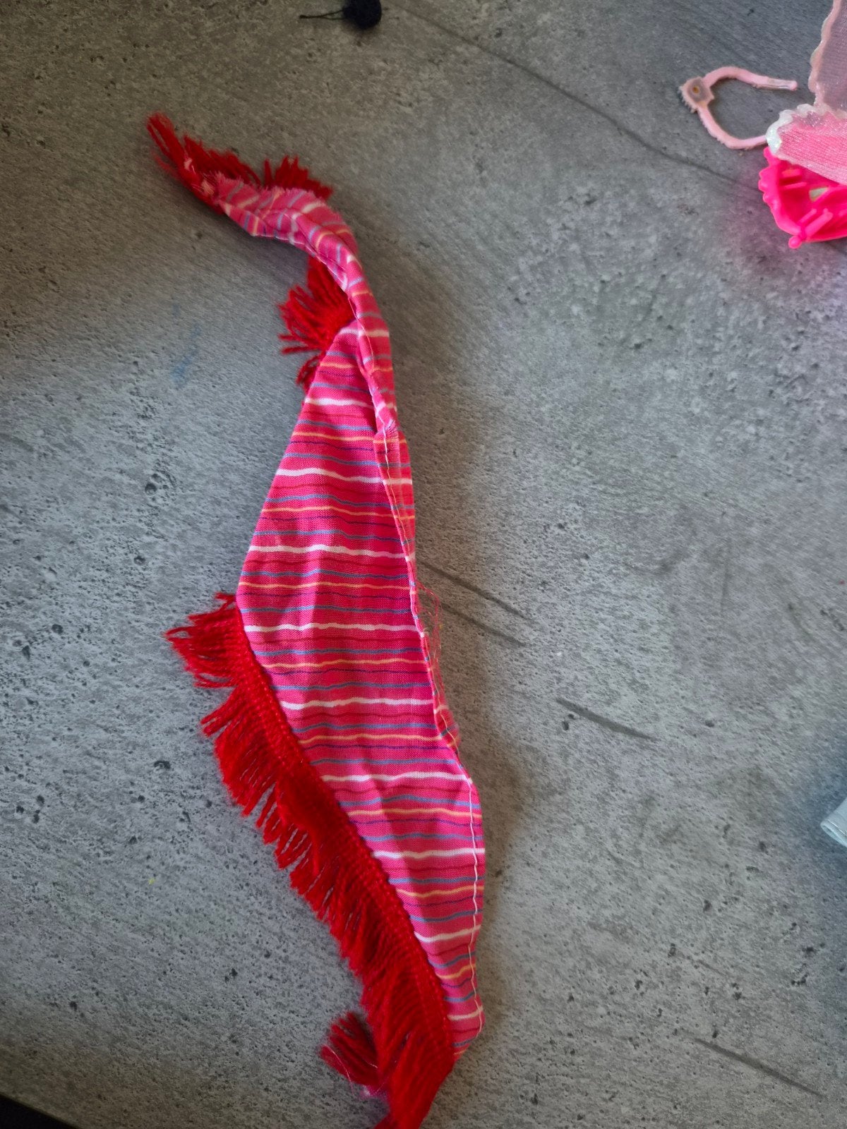 Barbie sjaal roze met franjes, Ophalen of Verzenden