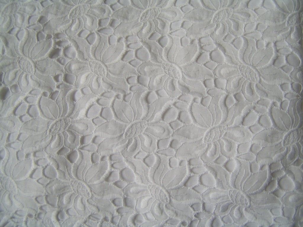 2 broderie kussenslopen nr AA 242, Verzenden, Katoen, Tweepersoons, Zo goed als nieuw