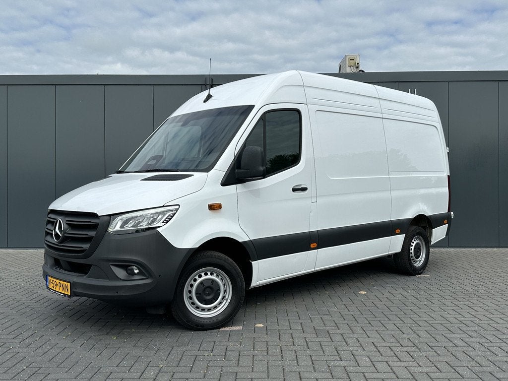 Mercedes-Benz Sprinter 317 CDI 9G-TRONIC RWD FACELIFT / L2H2, Automaat, Achterwielaandrijving, Gebruikt, Euro 6
