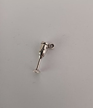 Kettinghanger champagne glas met sterretjes, Sieraden, Tassen en Uiterlijk, Kettinghangers, Verzenden, Nieuw, Zilver, Overige materialen