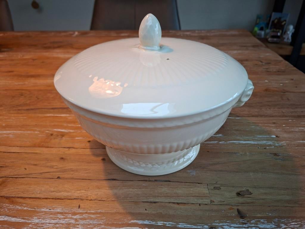 Wedgwood edme DEKSCHAAL / GROENTESCHAAL deksel *ongebruikt*, Ophalen of Verzenden, Zo goed als nieuw, Wedgwood, Schaal of Schalen