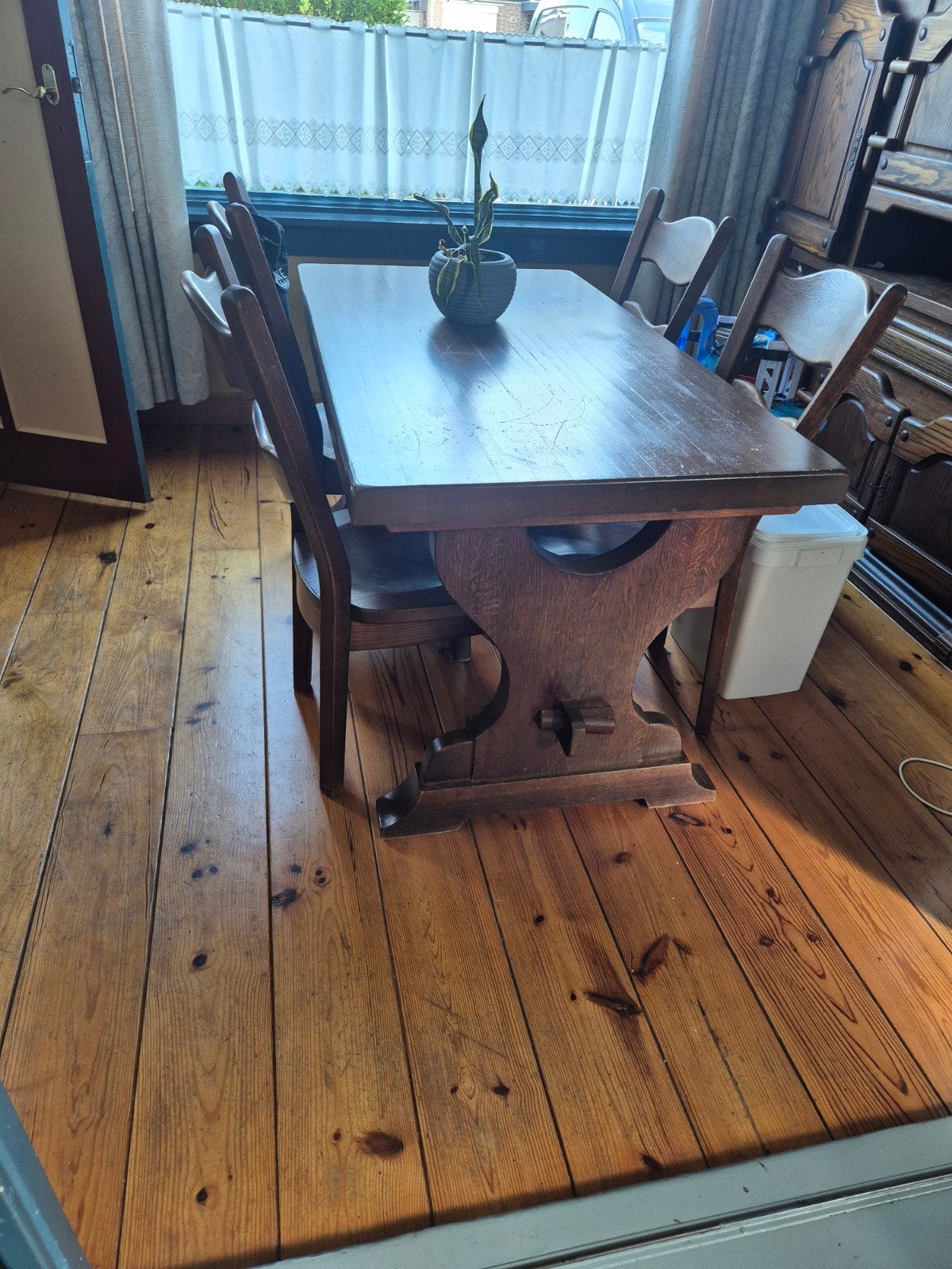 Robuuste houten eettafel met 4 stoelen, Ophalen, Gebruikt, 100 tot 150 cm, Rustiek