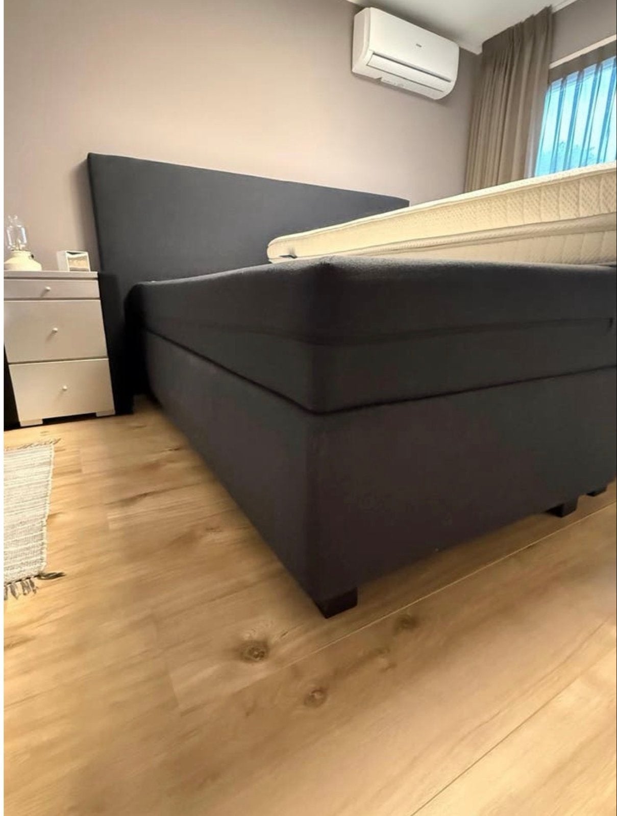 Te koop: Swiss Sense boxspring 180x200 – zeer nette staat, Tweepersoons, Ophalen of Verzenden, Zo goed als nieuw, 180 cm