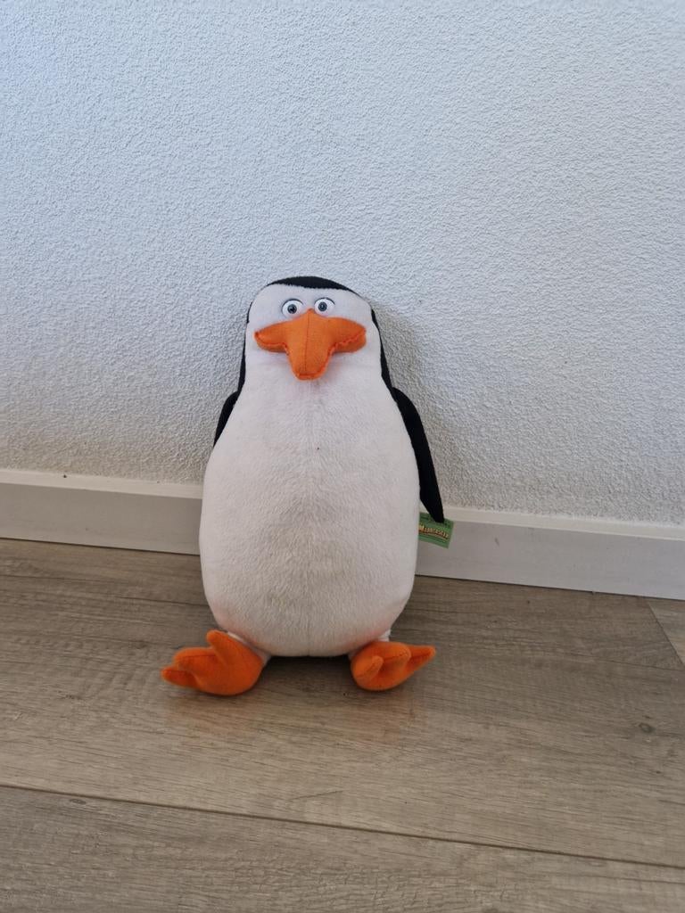 Knuffel pinguïn van Madagascar plush pluche, Kinderen en Baby's, Speelgoed | Knuffels en Pluche, Ophalen of Verzenden, Zo goed als nieuw