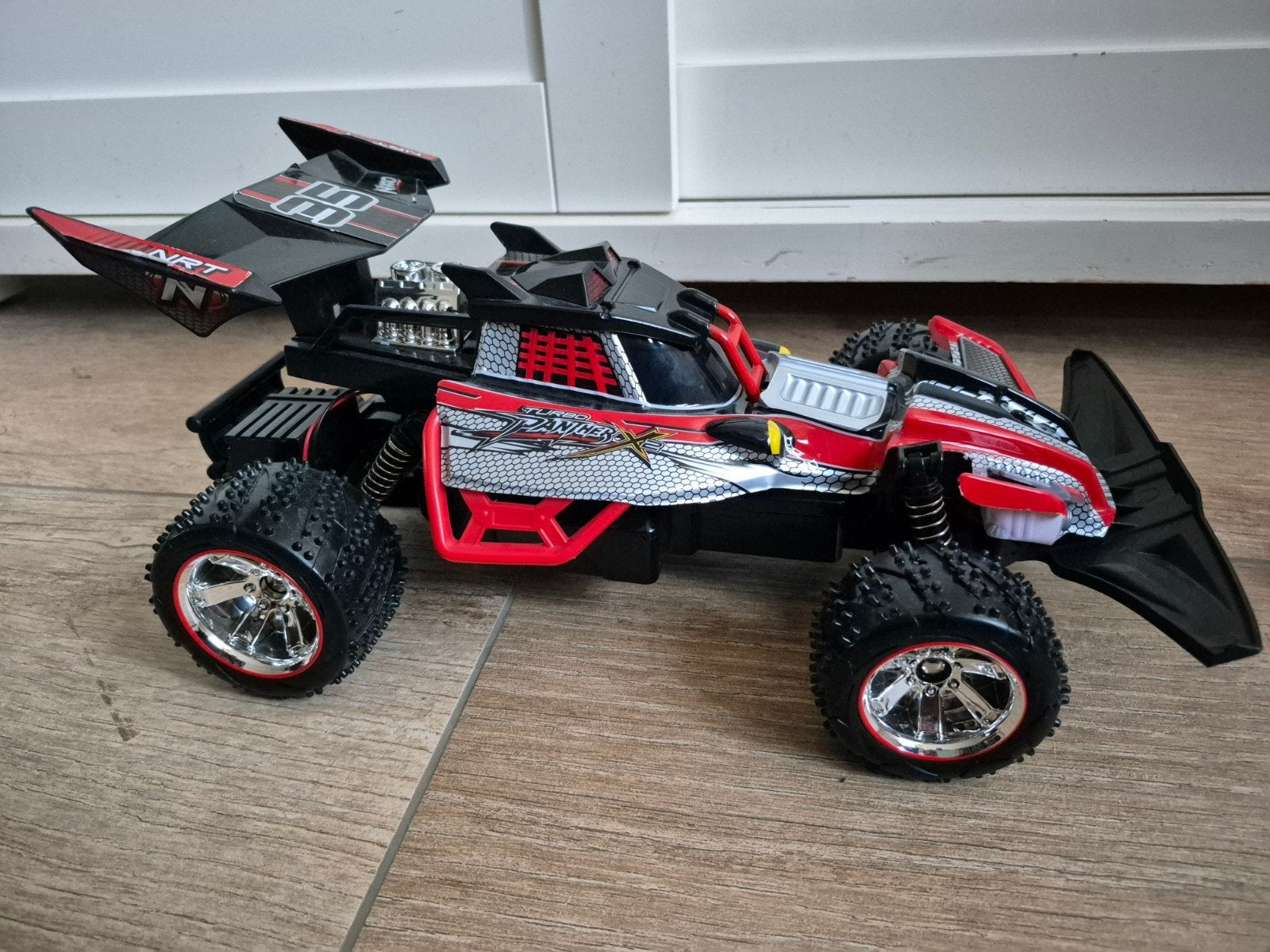 Idee decembermaand: Nikko Turbo Panther X2 RC auto, Hobby en Vrije tijd, Elektro, Auto offroad, Ophalen of Verzenden, Zo goed als nieuw