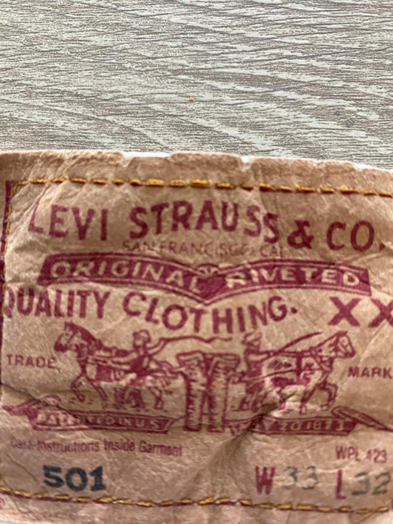 Levi's 501 W33 L32 Witte Jeans - Zo goed als nieuw, Ophalen of Verzenden, Gedragen, Wit, W33 - W34 (confectie 48/50)