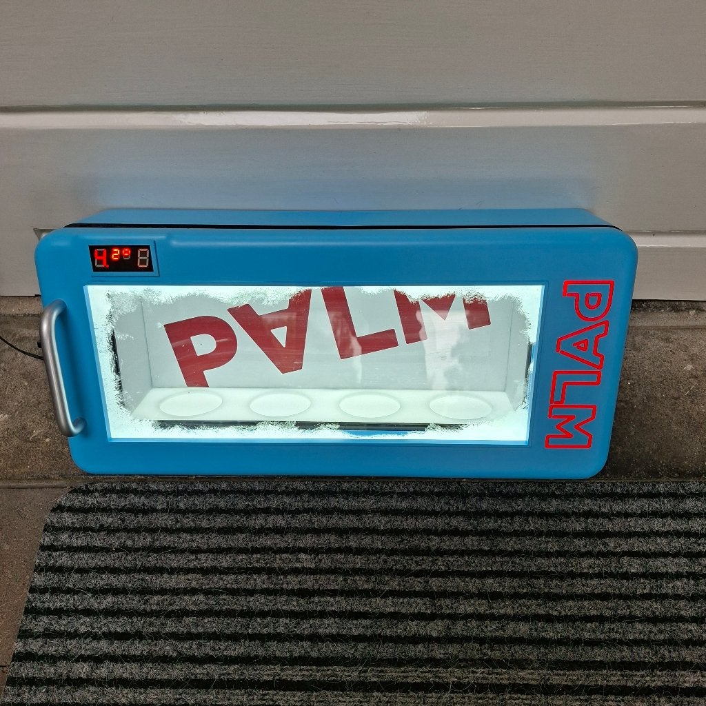 Palm bier lichtbak in de vorm van een koelkastje, Verzamelen, Merken en Reclamevoorwerpen, Ophalen of Verzenden, Gebruikt, Lichtbak of (neon) lamp