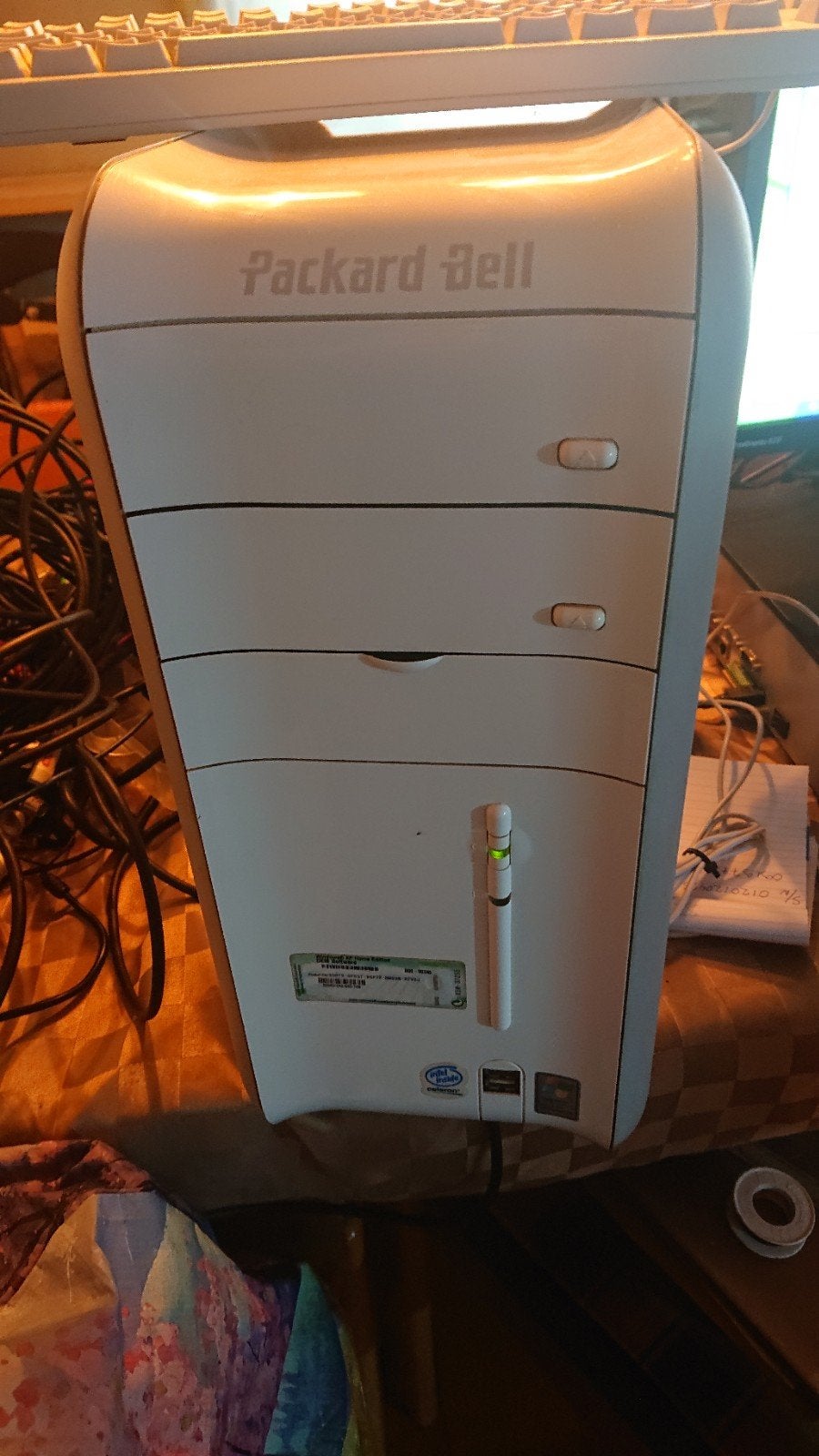 Vintage Packard Bell ixtreme Pentium 4 pc met Windows xp, Computers en Software, Ophalen of Verzenden, Packard Bell