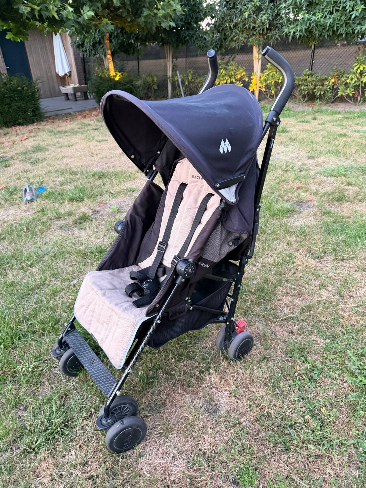 Maclaren Quest buggy champagne / zwart in goede staat, Gebruikt, Verstelbare rugleuning, Ophalen of Verzenden, Nn