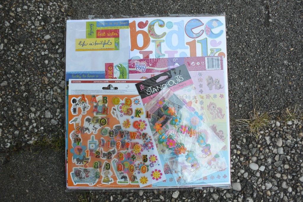Scrap pakket gekleurd ( Creamotion en Basic Grey), Ophalen of Verzenden, Nieuw, Papier of Karton, Overige merken
