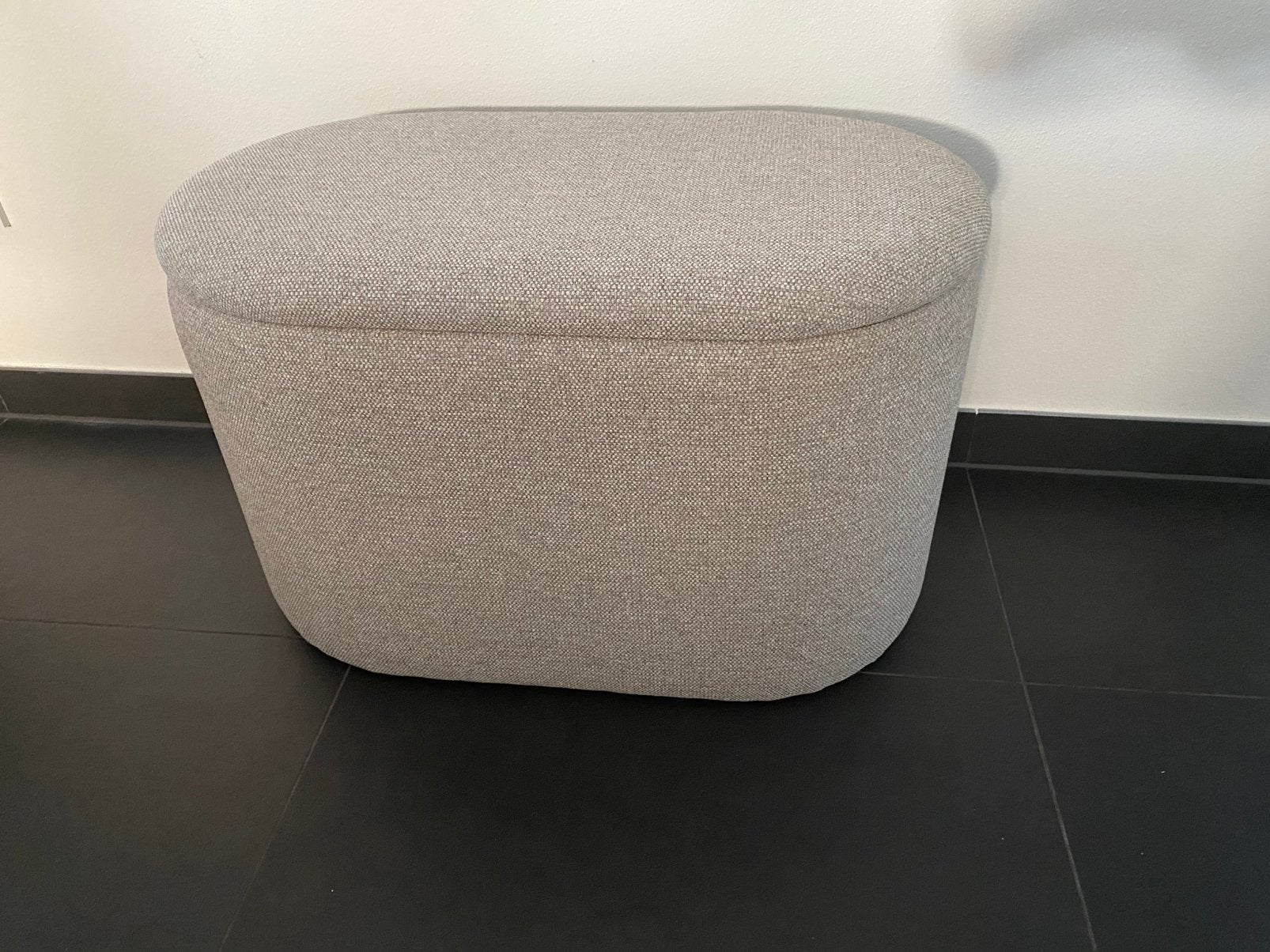 Te koop poef, Ophalen, Zo goed als nieuw, Rond, Minder dan 50 cm