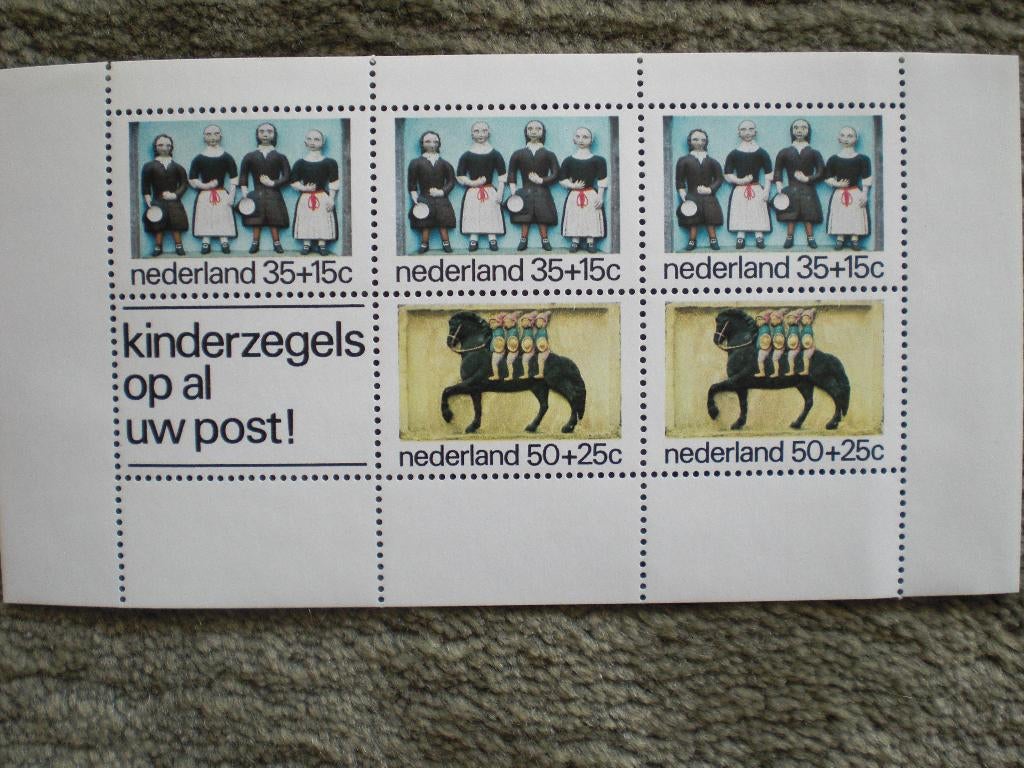 Velletje Kinderpostzegels 1975 Postfris, Ophalen of Verzenden, Na 1940, Postfris