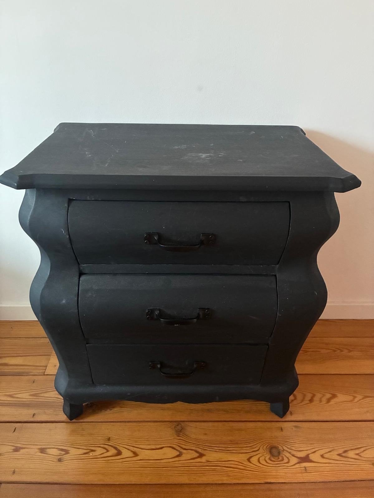 Zwart buikkastje, Ophalen, Gebruikt, 55 tot 70 cm, 45 tot 65 cm