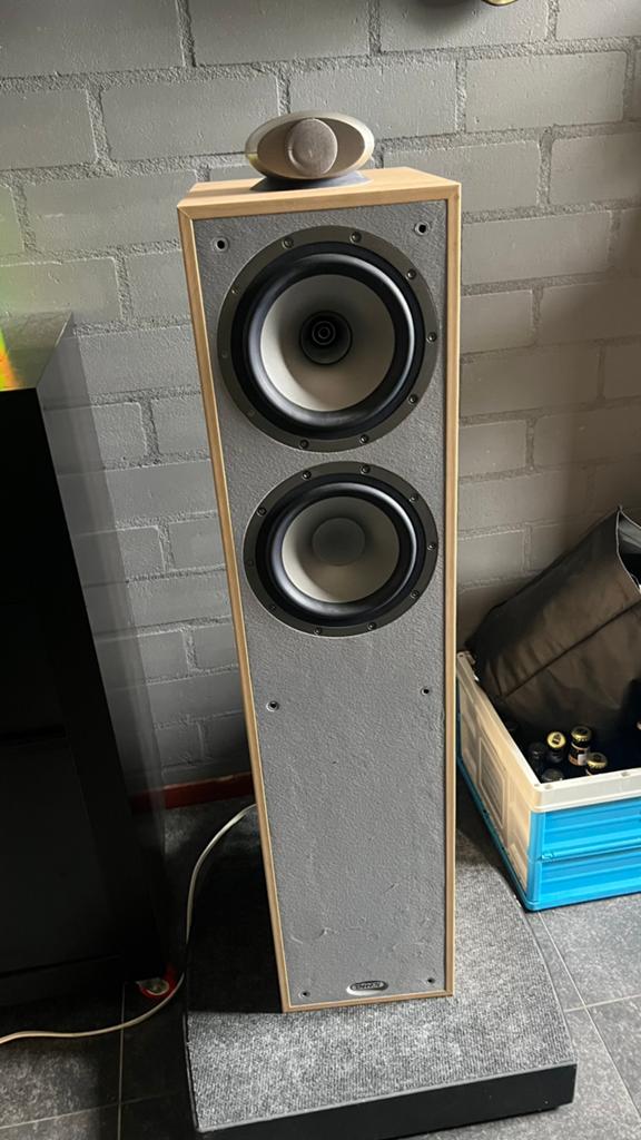 Marantz en tannoy 5.0 set, Zo goed als nieuw, 120 watt of meer, Front, Rear of Stereo speakers, Ophalen