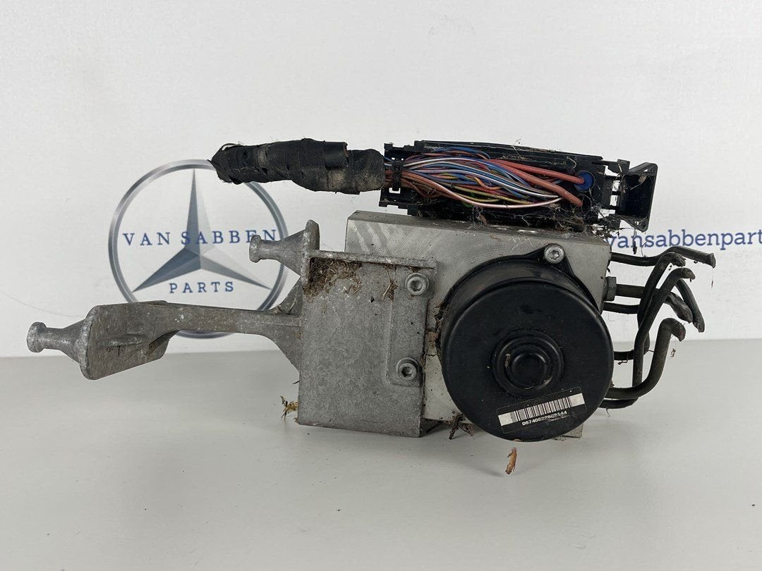 ABS pomp Mercedes C-klasse W203, Gebruikt, -, Ophalen of Verzenden, -