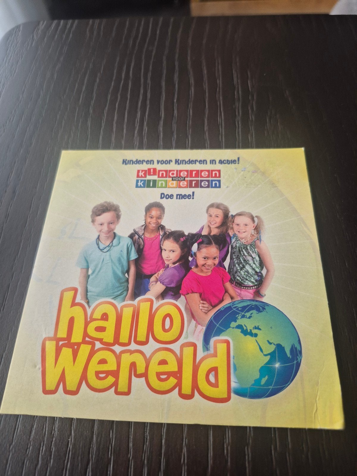 Kinderen voor Kinderen CD 33 - Hallo Wereld (2012), Cd's en Dvd's, Cd's | Kinderen en Jeugd, 6 tot 9 jaar, Ophalen of Verzenden