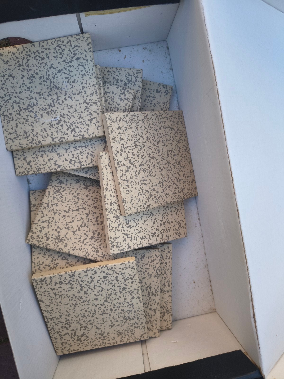 13 vintage tegeltjes 10x10 cm - Céramiques de Wasserbillig, Ophalen, Minder dan 20 cm, Minder dan 20 cm, Minder dan 5 m²