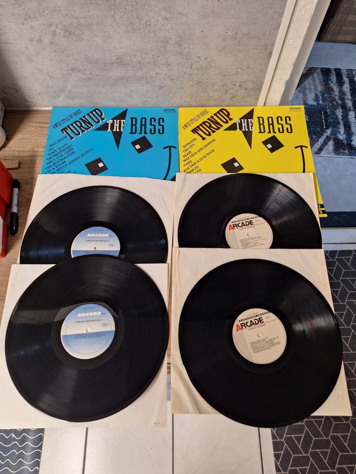 Turn Up The Bass - Deel 1 & 3 Vinyl LP's, Cd's en Dvd's, Ophalen of Verzenden, Gebruikt