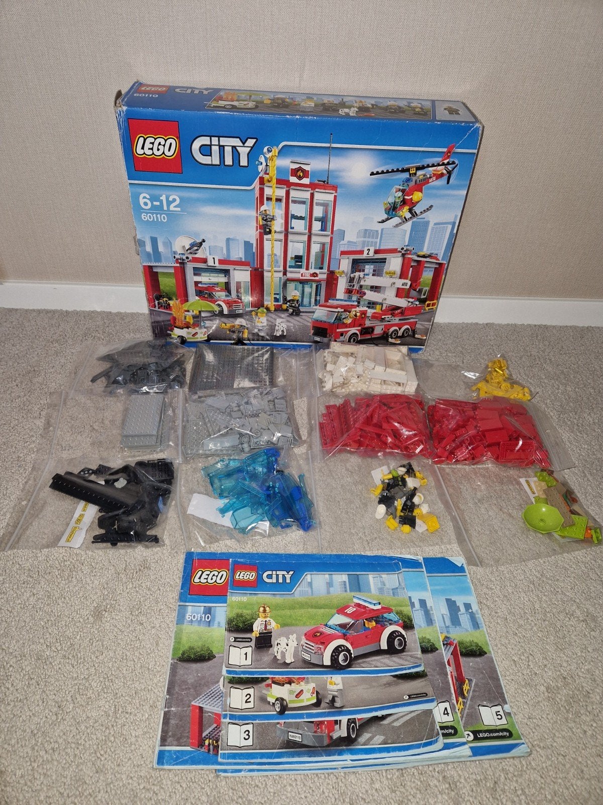 Lego city brandweerkazerne 60110, Kinderen en Baby's, Speelgoed | Duplo en Lego, City, Inclusief extra onderdelen, Lego, Ophalen of Verzenden