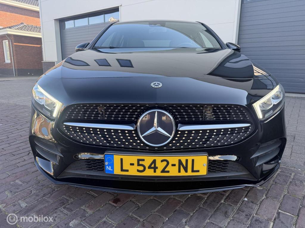 Mercedes A-Klasse A200 AMG Pakket| Camera | Sfeerverlichting, Auto's, Gebruikt, Euro 6, 4 cilinders, 1600 kg