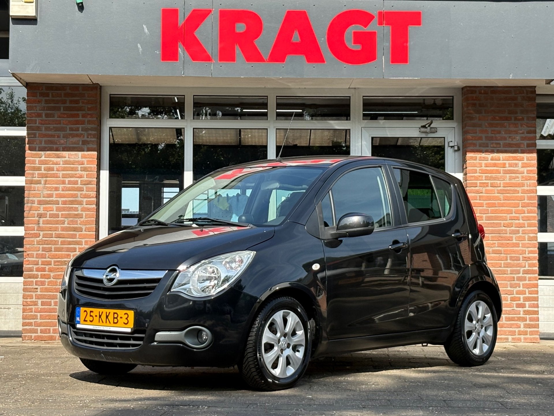 Opel Agila Edition 1.0 65 pk pk - airco - Style pack - licht, Auto's, Gebruikt, 31 €/maand, Origineel Nederlands, Bedrijf