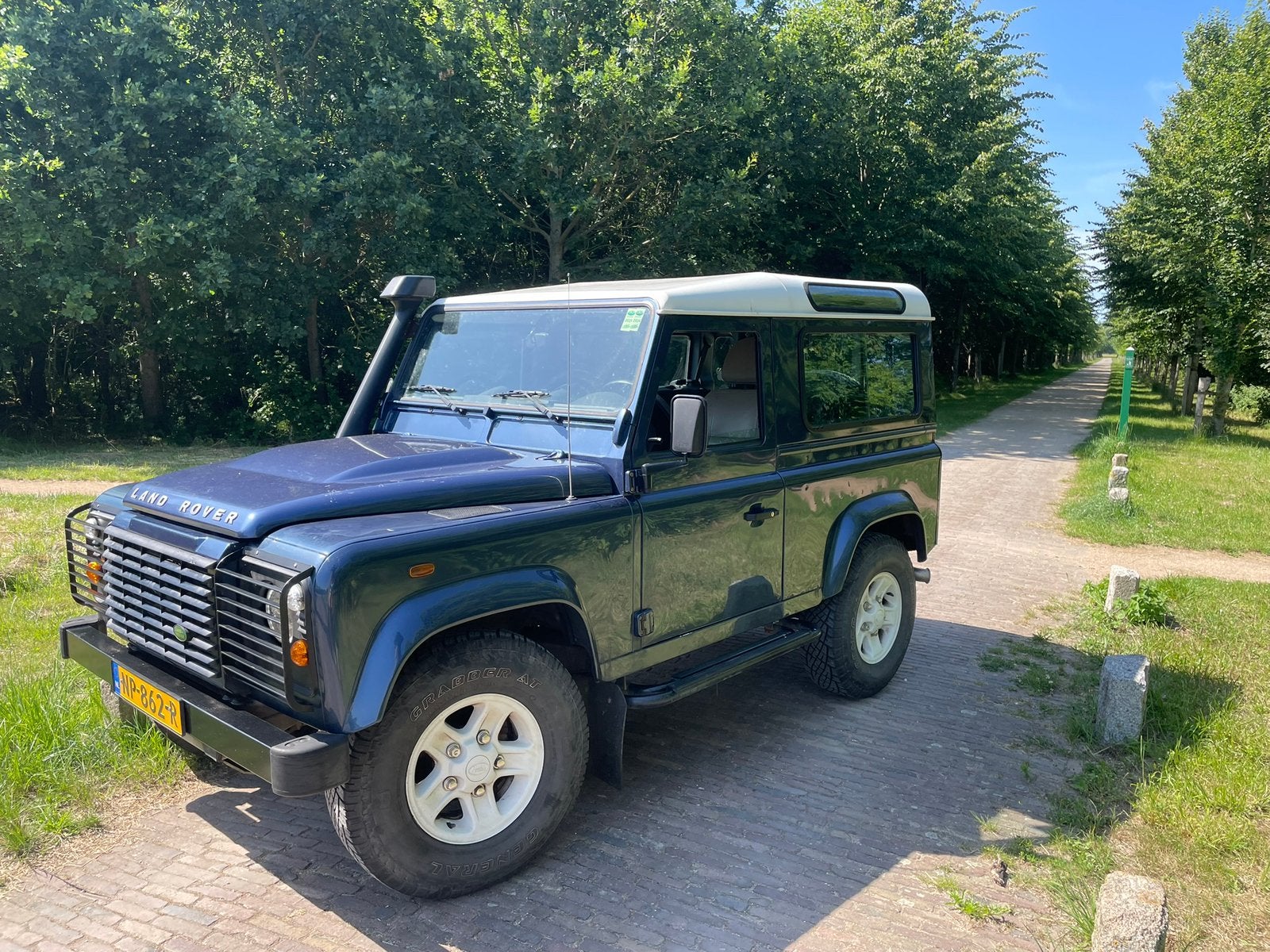 Land Rover Defender 2.4 D Stw. 90 2008 Blauw, Auto's, 3500 kg, 4 cilinders, 1795 kg, 122 pk