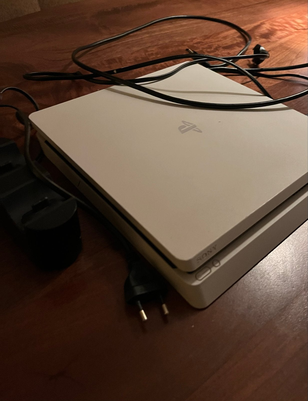 PlayStation 4 Slim 500GB met controller en game, Spelcomputers en Games, Ophalen of Verzenden, Zo goed als nieuw, Met 1 controller