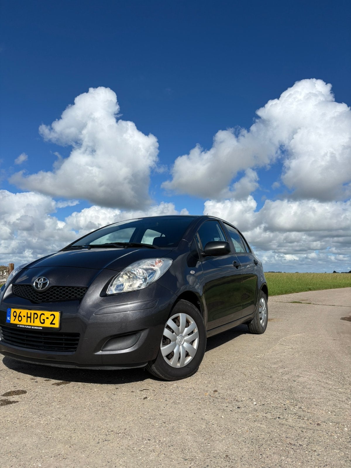 Toyota Yaris 1.0 12V Vvt-i 5DR Terra 2009 Grijs