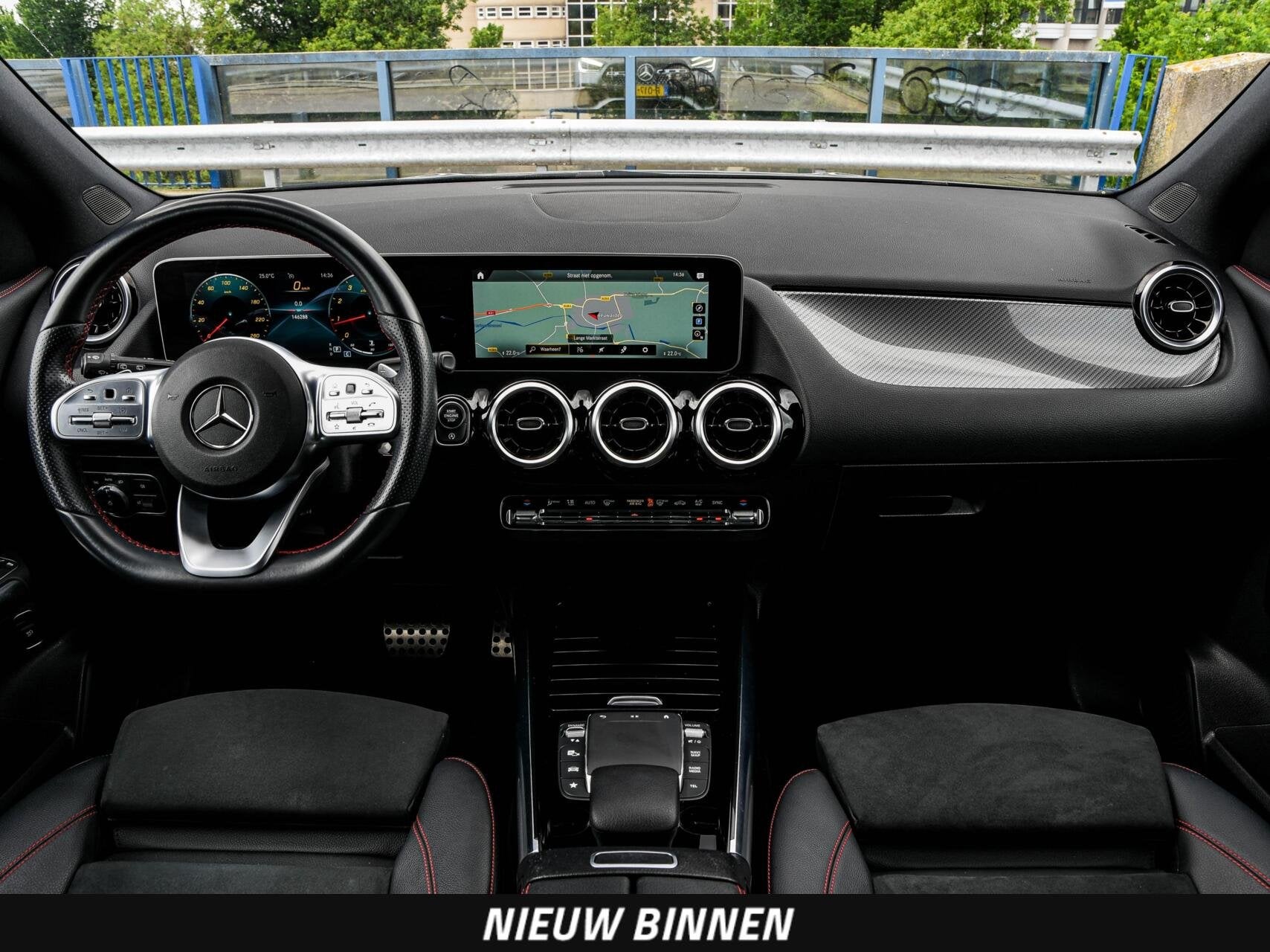 Mercedes-Benz GLA-klasse 200 AMG Line 163 PK | Designo Mount, 15 km/l, 4 cilinders, 163 pk, Automatische klimaatregeling
