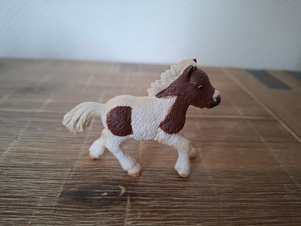 Schleich 13608 Shetland veulen paard, Ophalen of Verzenden, Zo goed als nieuw