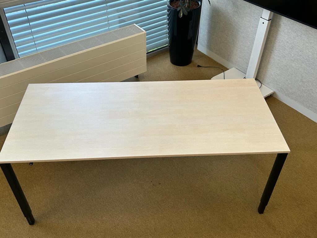 Bureau, Ophalen, In hoogte verstelbaar, Gebruikt