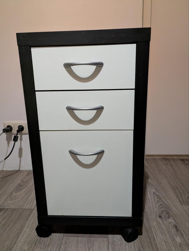 Ladekast zwart/wit, Ophalen, 50 tot 100 cm, 3 of 4 laden, Minder dan 100 cm