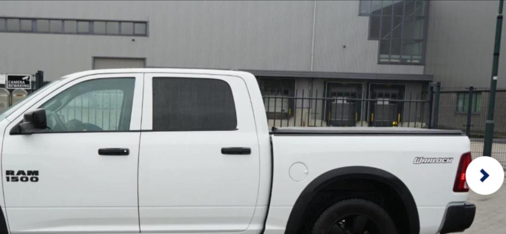 Dodge Ram Tonneau Cover - Bakdekzeil, Gebruikt, Ophalen of Verzenden, Spatbord, Achter