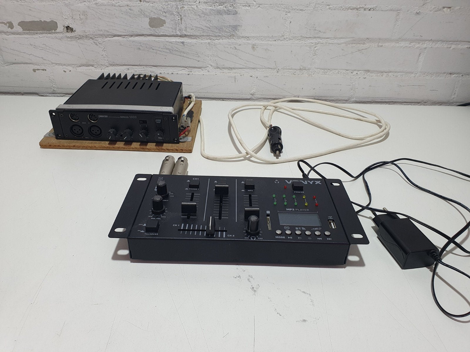 Vonyx STM3030 DJ-Mixer + Paso Series 1000 Versterker, Muziek en Instrumenten, ., Minder dan 5 kanalen, Microfooningang, Ophalen of Verzenden