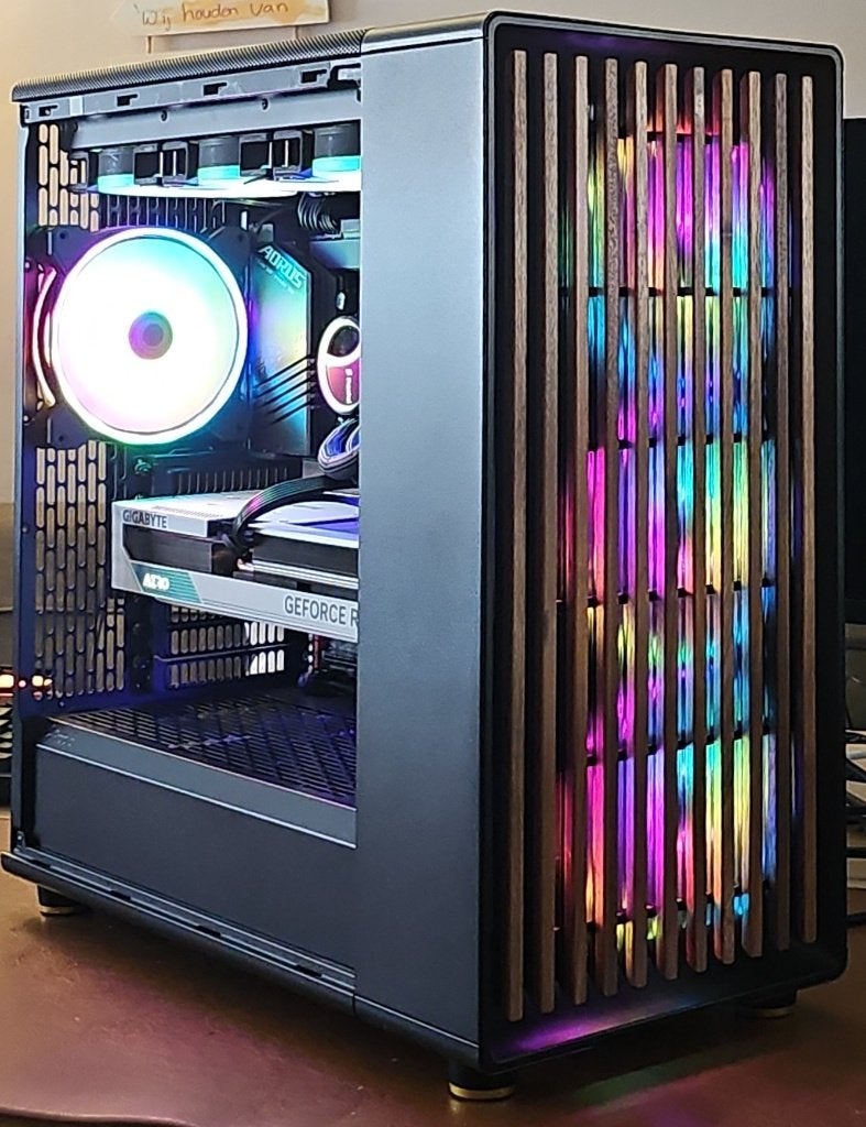 MULTIMEDIA & GAMEPC i9 13900K/2TBM.2/32GBDDR5/RTX4070Ti 12G, 32 GB, Ophalen of Verzenden, Zo goed als nieuw, 2 TB
