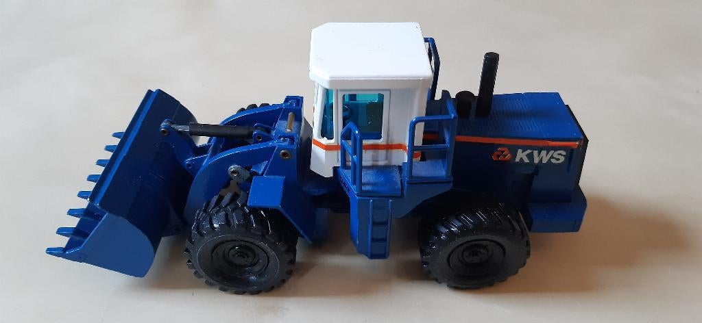 Radlader Cat 966E schaalmodel "KWS" versie in doos, Ophalen of Verzenden, Gebruikt, Auto's