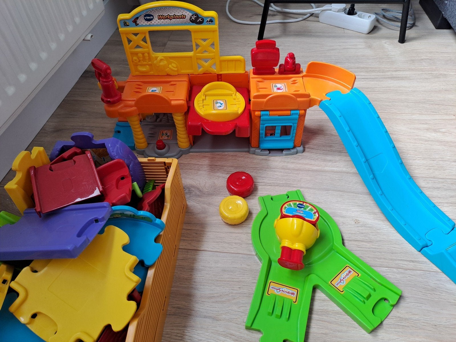 Vtech Toet Toet Auto's Baan met Werkplaats en Auto's, Ophalen, Gebruikt