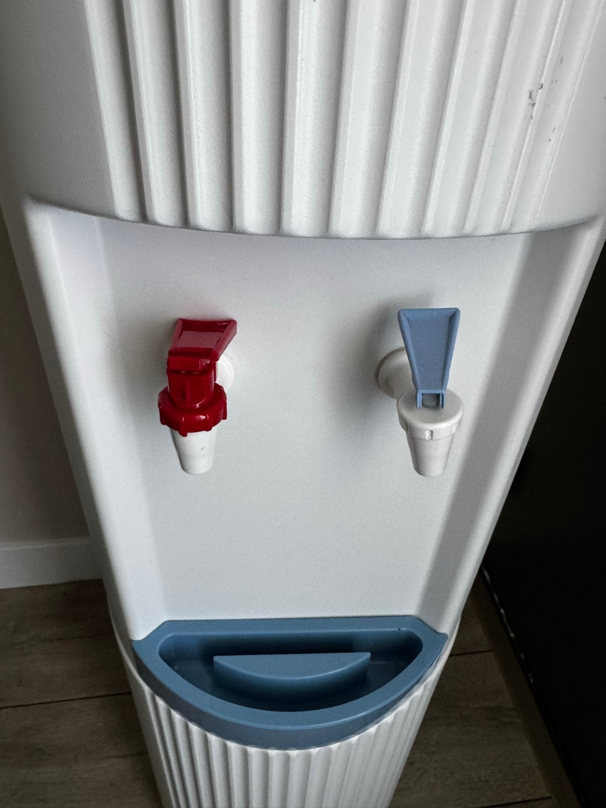 Waterkoeler met warm en koud water functie, Ophalen of Verzenden, Gebruikt