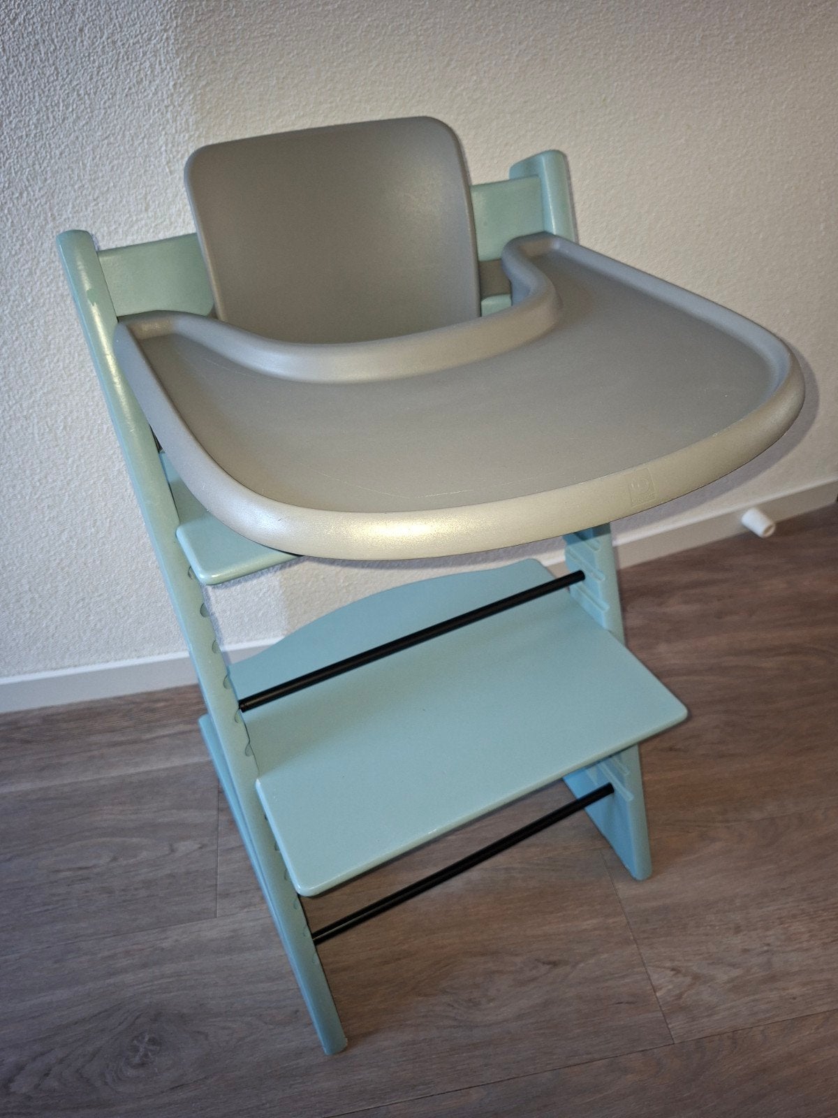 kinderstoel stokke tripp trapp met babyset én playtray, Ophalen, Gebruikt, Meegroeistoel