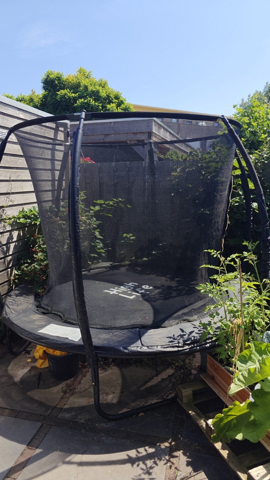 High Life Trampoline met Veiligheidsnet - 240 - in goede, Ophalen, Zo goed als nieuw
